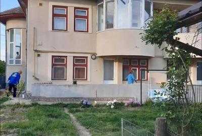 Casă cu Teren 120 Mp în Central - 5
