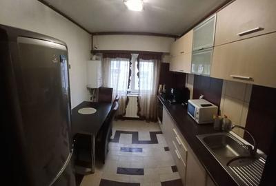 Apartament cu 3 camere decomandat în Est - 3