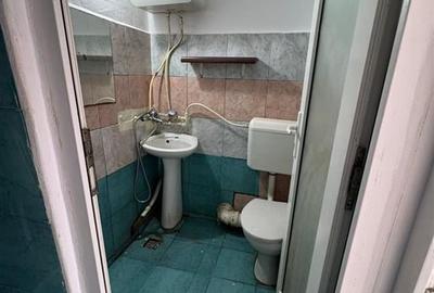 Garsoniera 12mp , de vanzare, zona Sud, etaj 4 cu acoperis - 9