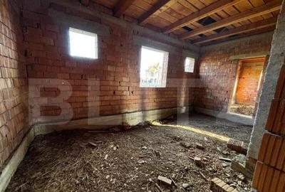Teren cu o constructie inceputa, 1500 mp, zona Paule?ti - 6