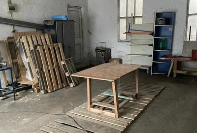 Spațiu comercial, de 98 mp, în Central - 3