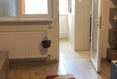 Garsoniera- Tractorul langa- Coresi Mall - 7