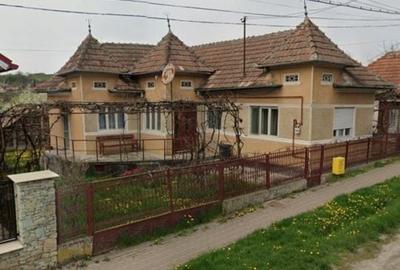 Casă cu 3 camere în Zau de Câmpie - 8