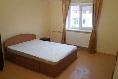Apartament cu 3 camere decomandat în George Enescu - 1