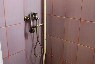 Apartament cu 3 camere semidecomandat, mobilat în Berceni - 7