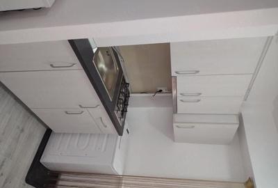 Garsonieră decomandată în Exercițiu - 4