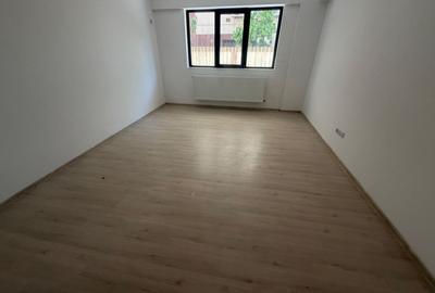 Apartament cu 2 camere decomandat în Prelungirea Ghencea - 3