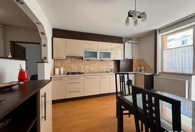 Apartament cu 2 camere decomandat în Central - 7