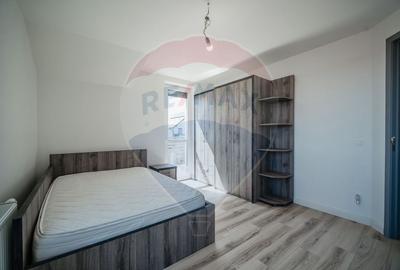 Casă cu 4 camere cu Teren 400 Mp în Ipotești - 17