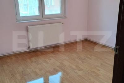 Apartament 4 camere, decomandat, 81 mp, Zona Blocuri. - 4