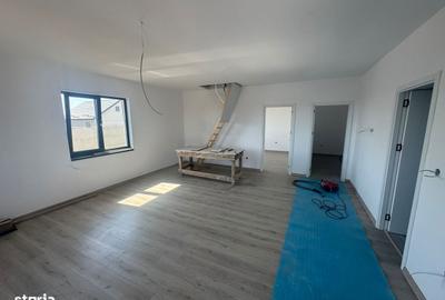 Casă cu 3 camere în Central - 5