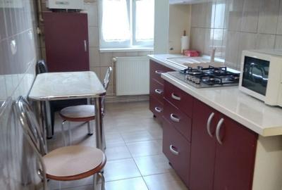 Apartament cu 2 camere decomandat în Central - 3