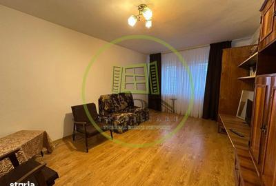 Apartament cu 3 camere decomandat în Brazda lui Novac