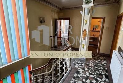 Casă cu 3 camere cu Canalizare în Central - 10