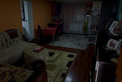 Casă cu 4 camere în Moldoveni - 8