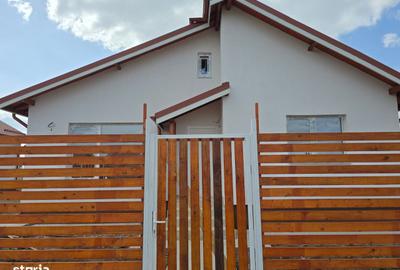 Casă cu 3 camere în Berceni