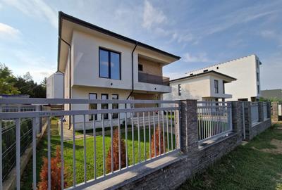 Vila de 5 camere langa studiourile Buftea - 1