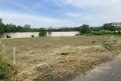 TEREN INRAVILAN DE VANZARE  IN EXCLUSIVITATE IN BACAU - 2