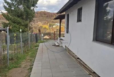 Casa parter zona Valea Jelnei - 2