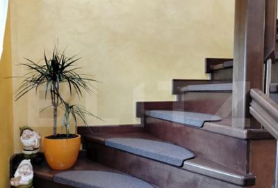 Casă cu 5 camere cu Teren 700 Mp în Ipotești - 11