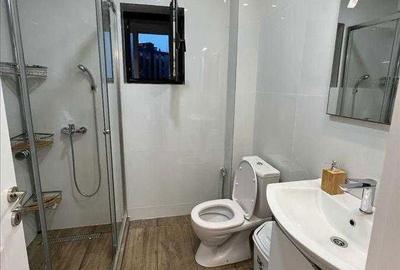 Garsonieră decomandată în Eroii Revoluției - 2