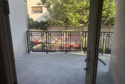 Casă individuală cu 10 camere cu Canalizare în Drumul Sării - 4