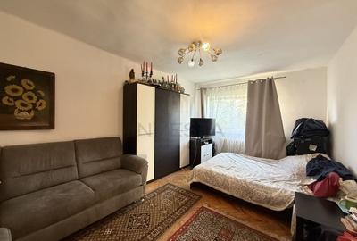 Apartament 3 camere, mobilat + parcare - Gruia. - 2