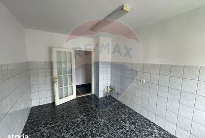 Apartament cu 3 camere în Central - 4