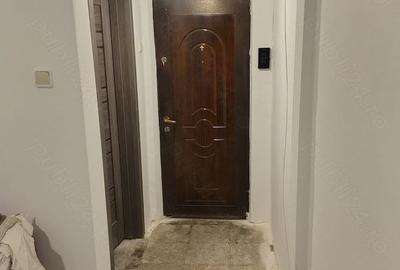 Apartament cu 3 camere decomandat în Central - 8