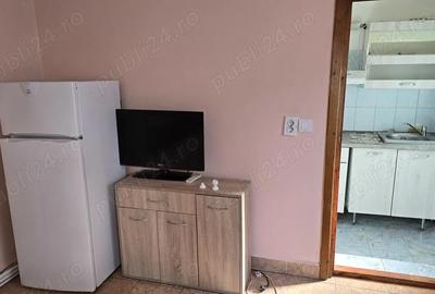 Garsonieră semidecomandată în Trocadero - 2