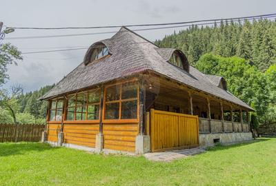 Casă individuală cu 4 camere cu Canalizare în Moieciu de Sus - 42