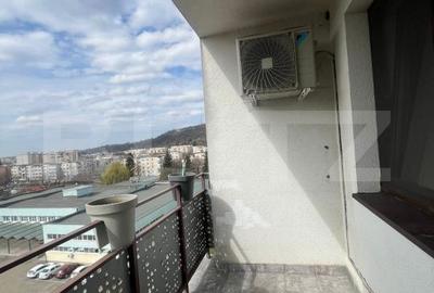 Apartament cu 3 camere în Tudor - 1