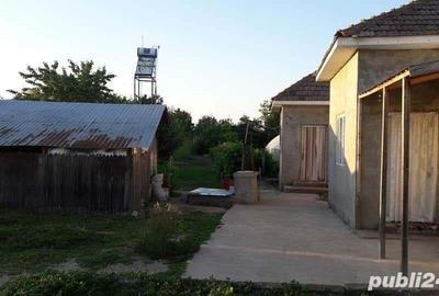 Casă cu 6 camere în Moldoveni - 5