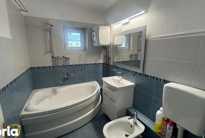 Apartament cu 3 camere decomandat în Tei - 5