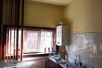 Casă cu 6 camere cu Teren 722 Mp în Aradului - 8