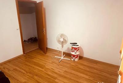 Apartament cu 4 camere decomandat, mobilat în Vitan - 8