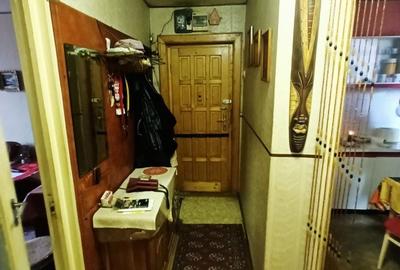 Apartament cu 3 camere semidecomandat în Dacia - 2