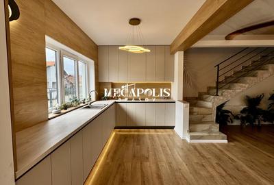 Duplex cu 4 camere cu Canalizare în Sânpetru - 3