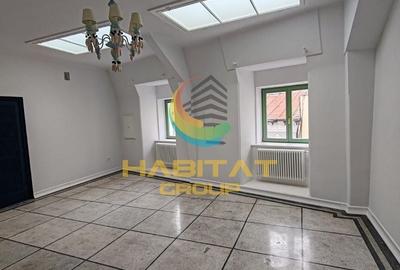 Casă individuală cu 11 camere cu Canalizare în Ultracentral - 12