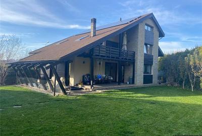 Vila spectaculoasa de vanzare pe strada Roma - 3