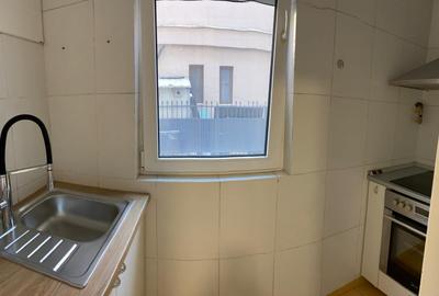 Apartament cu 2 camere semidecomandat în City Park Mall - 2