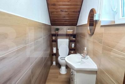 Casă cu 4 camere cu Teren 4500 Mp în Central - 2