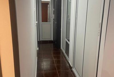 Apartament cu 3 camere, mobilat în Nicolina - 8