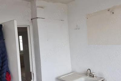 Apartament cu 4 camere decomandat în Central - 9