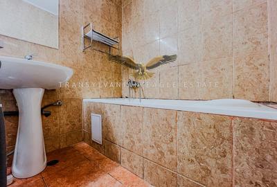 Apartament cu 1 camera situat pe strada Alverna - 11