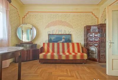 Casă cu 3 camere cu Teren 2134 Mp în Cincu - 1