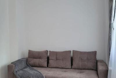 Apartament cu 3 camere decomandat în Decebal - 2