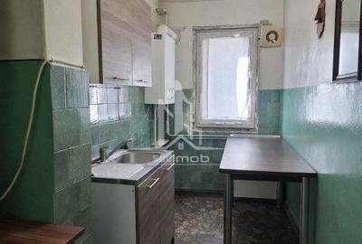 Apartament cu 4 camere semidecomandat în Ferentari - 10