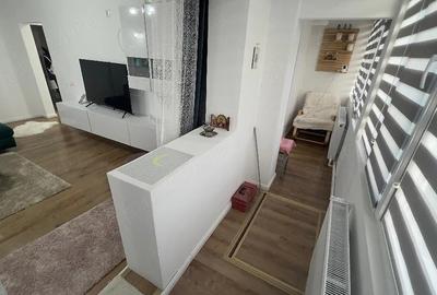 Apartament cu 3 camere decomandat în Central - 1