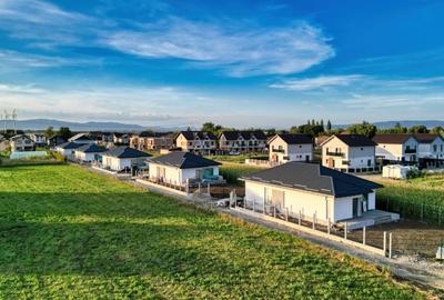 Casa noua, regim parter, mini cartier rezidential in Stupini - 4